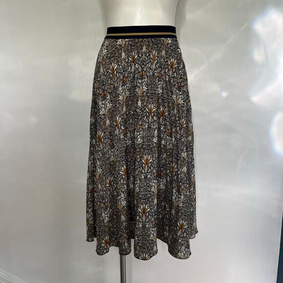 H&M x Morris & Co pleated floral midi skirt - Picture 2 of 8